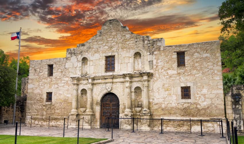 Exterior of the Alamo at sunset in San Antonio