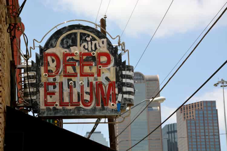 Deep Ellum sign
