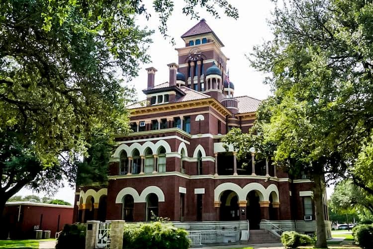 Historic courthouse in Gonzales