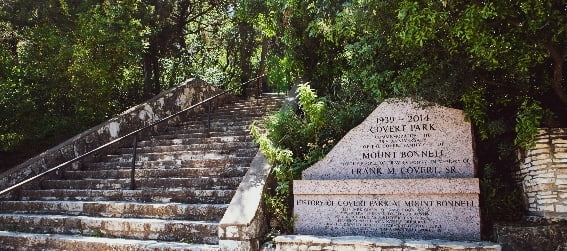Mount Bonnel stair entrance